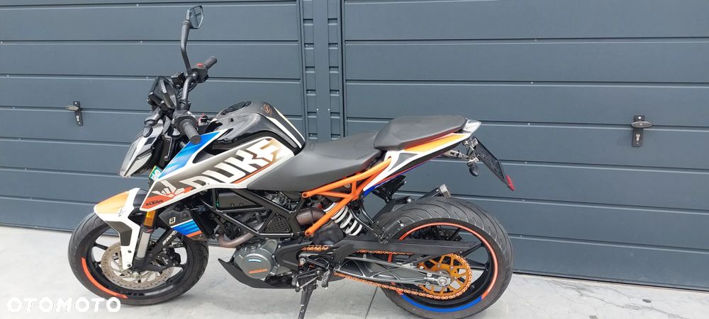 KTM Duke 125 - 17