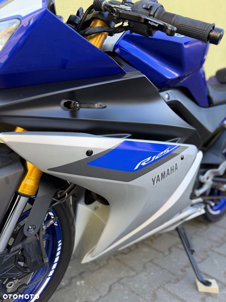 Yamaha YZF - 30