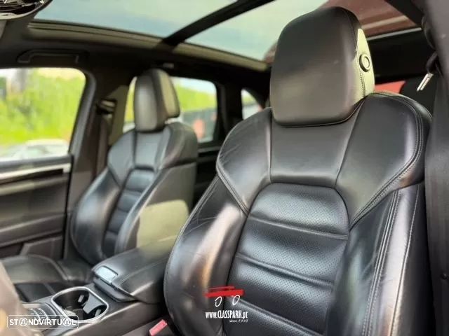 Porsche Cayenne Platinum Edition - 6
