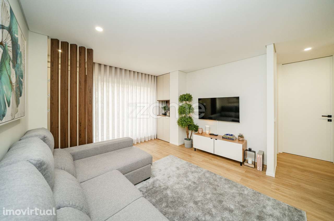 Apartamento T1+1 na Rua Araújo Carandá, Braga - Grande imagem: 2/25