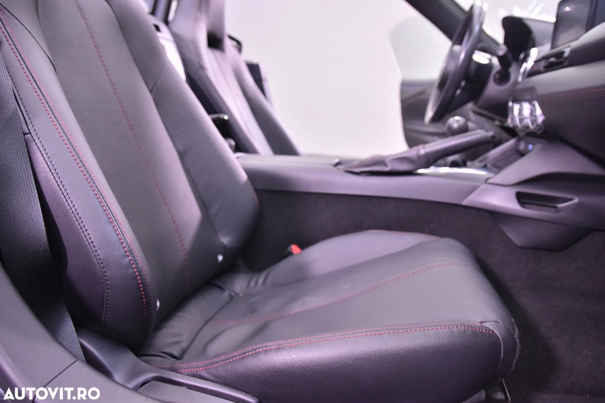 Mazda MX-5 SKYACTIV-G 184 Sports-Line - 19
