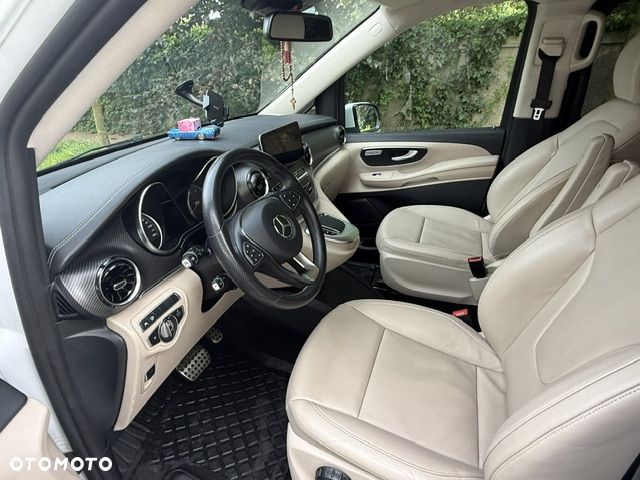 Mercedes-Benz Klasa V 220 d Extralang 9G-TRONIC Avantgarde Edition 2021 - 8