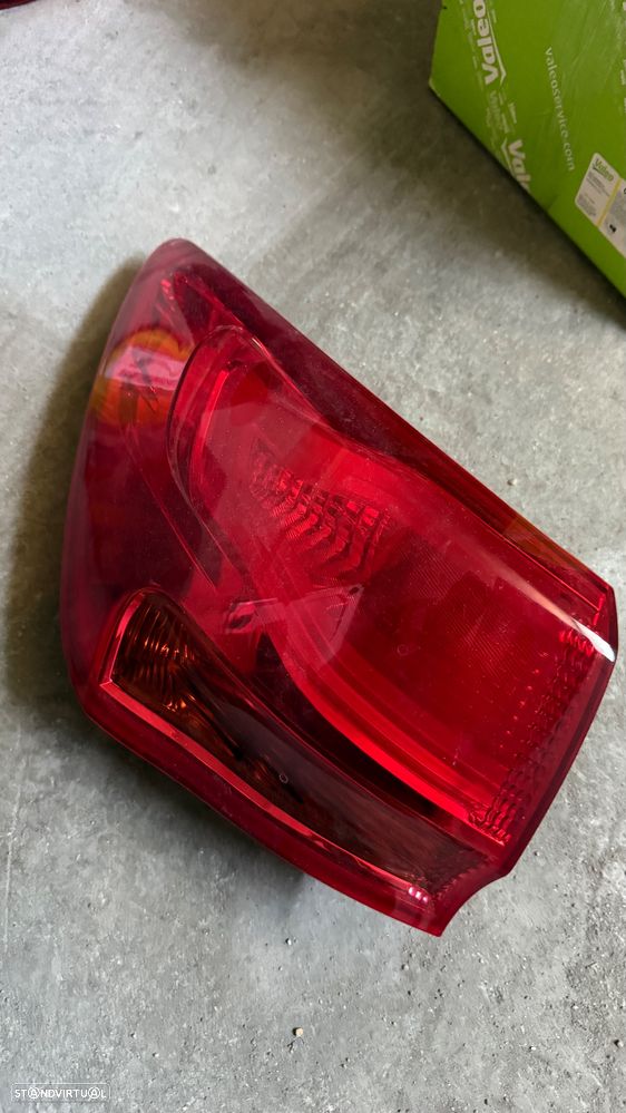 Farolins/faróis Opel Renault Toyota Fiat Nissan Kia bmw Peugeot - 3