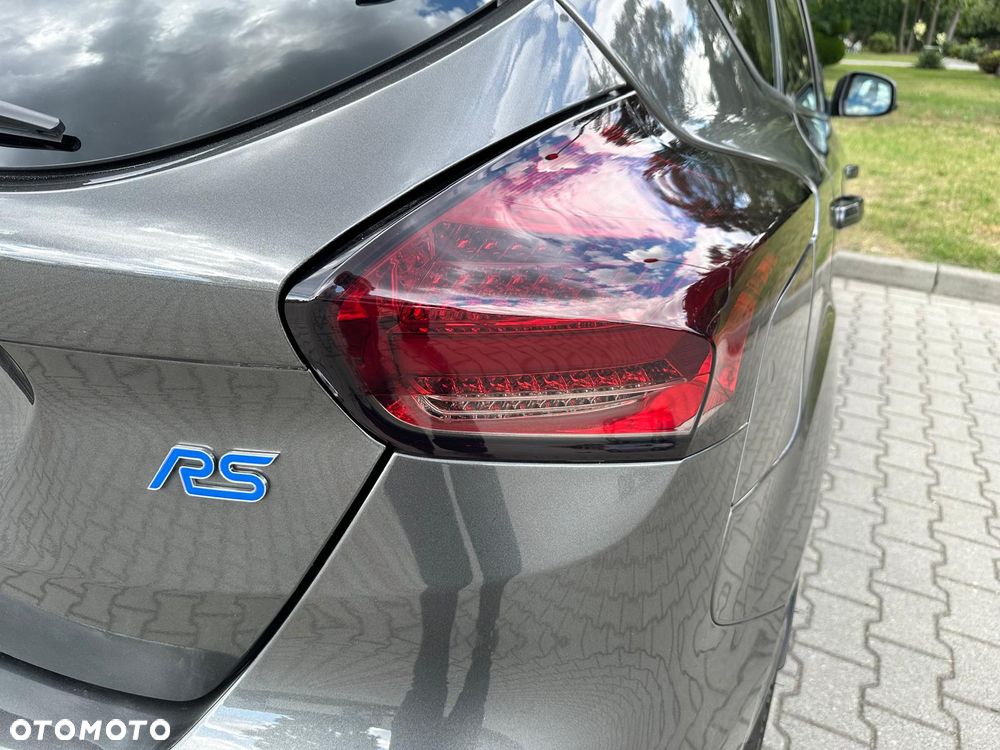 Ford Focus 2.3 EcoBoost RS - 19