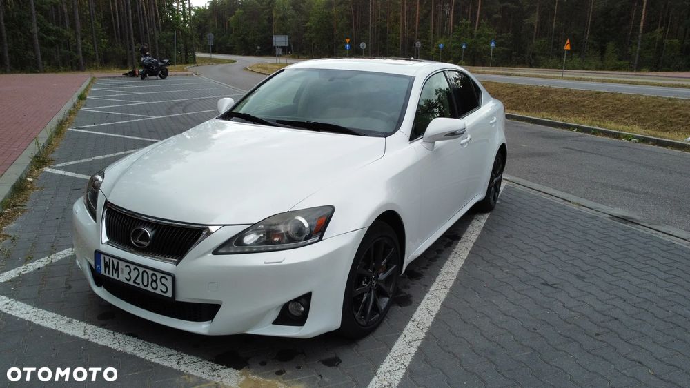 Lexus IS - 1