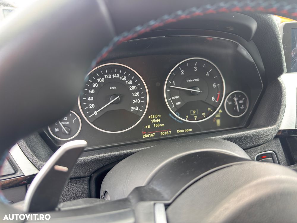 BMW Seria 3 318d Aut. - 23