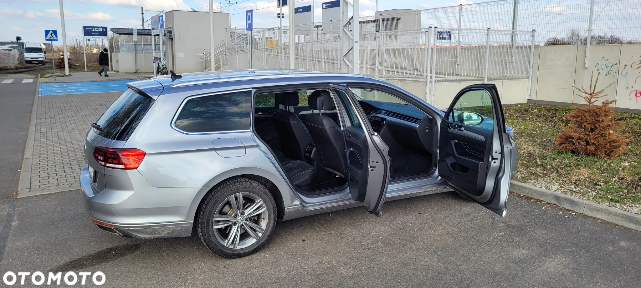 Volkswagen Passat 2.0 TSI Elegance DSG - 12