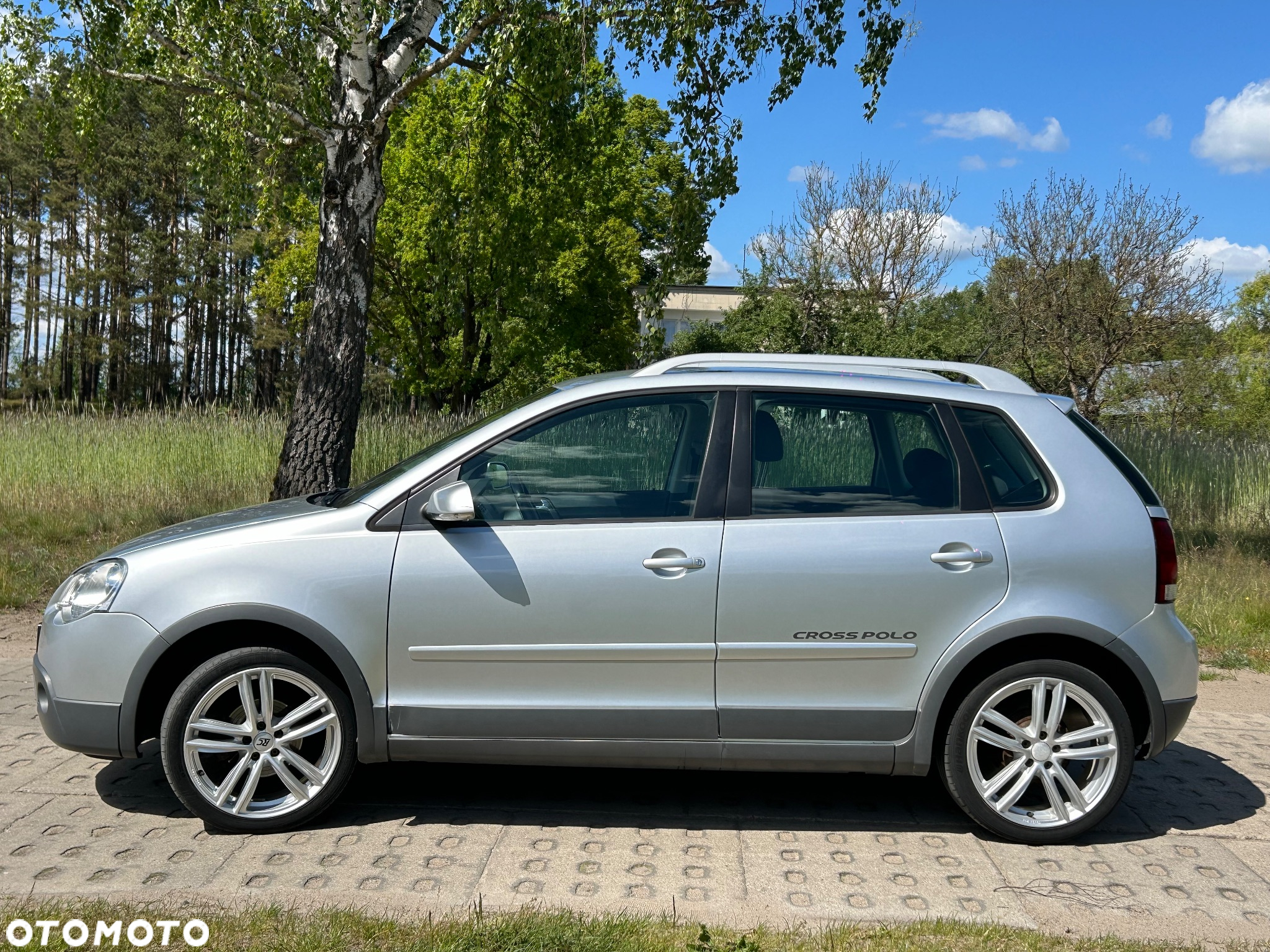 Volkswagen Polo 1.4 16V Comfortline - 7