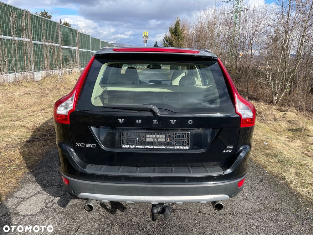 Volvo XC 60 D5 AWD Kinetic - 6