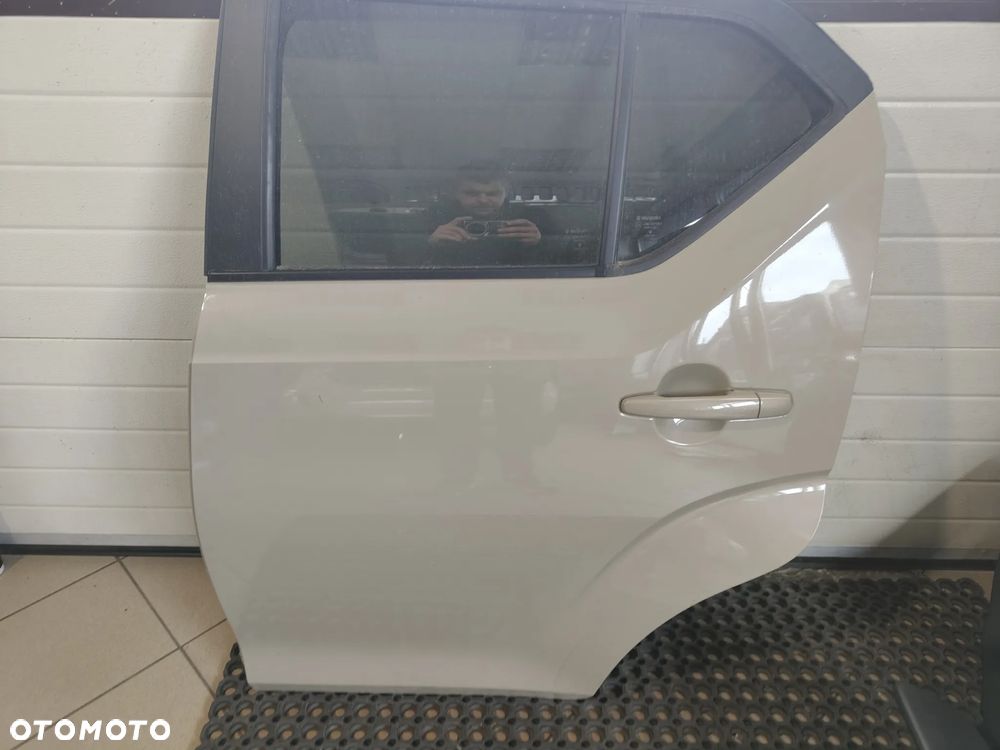 Suzuki Ignis III ZYL drzwi tylne lewe