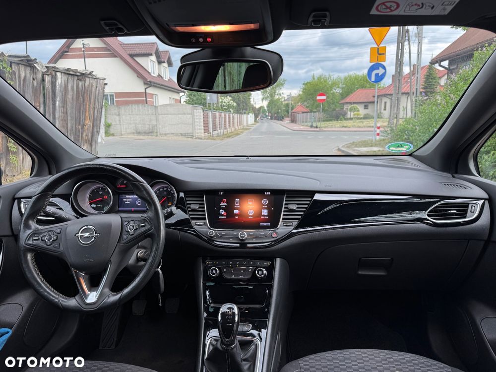 Opel Astra 1.4 Turbo Start/Stop Dynamic - 14