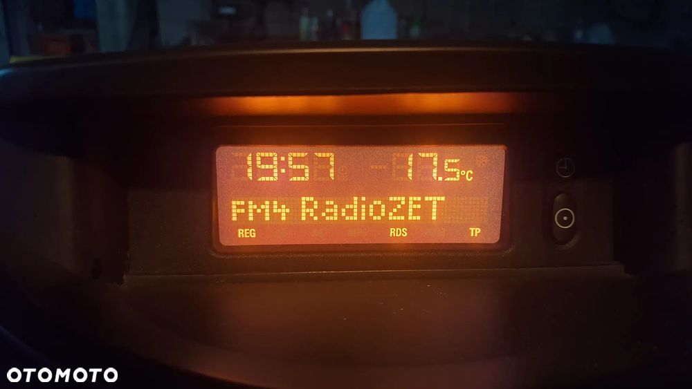 Na części Opel Meriva A LIFT silnik 1.4 16v 90 KM Twinsport Z14XEP lakier Z21C skrzynia maska zderzak drzwi klapa szyba fotel kanapa lusterko lampa deska GWARANCJA !!! Przód Tył Zestaw Komplet Drzwi Klapa Zderzak Błotnik Maska Grill Atrapa Szyba Pas Lampa Lusterko Boczki Fotel Kanapa Kokpit Deska Rozdzielcza Przełącznik Włącznik Sterownik Przewody Wiązka Instalacja Moduł Komputer Czujnik Listwa Pompa Alternator Wtryski Głowica Rozrusznik Kompresor Sprzęgło Dwumas Silnik  Skrzynia ABS Klimatyzacji Paliwa Wspomagania Kolektor Turbina Przepustnica Zawór Chłodnica Koło Hak Belka Sanki Zawieszenie Mcpherson Półoś Amortyzator Wydech Tłumik Zacisk Most - 21