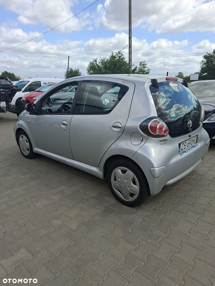 Toyota Aygo 1.0 VVT-i Luna MM - 4