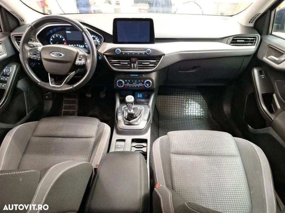 Ford Focus 1.0 EcoBoost MHEV Connected - 5