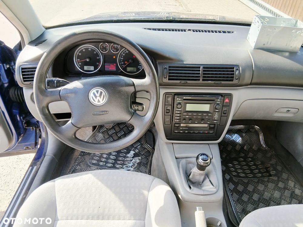 Volkswagen Passat 2.0 - 7