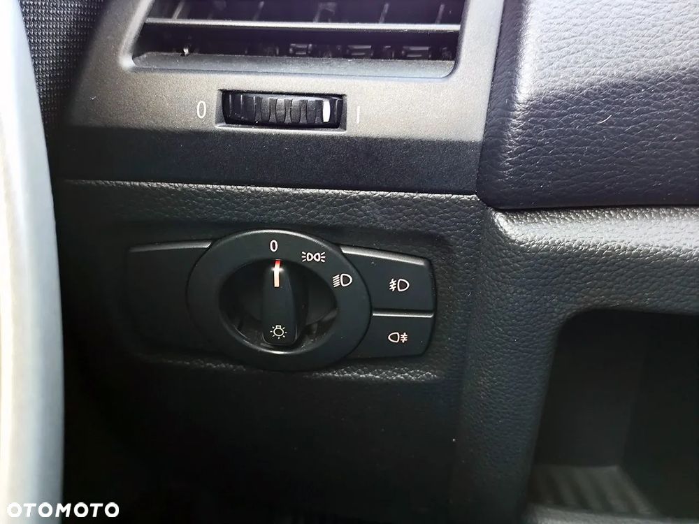 BMW Seria 1 118i Edition Lifestyle - 17