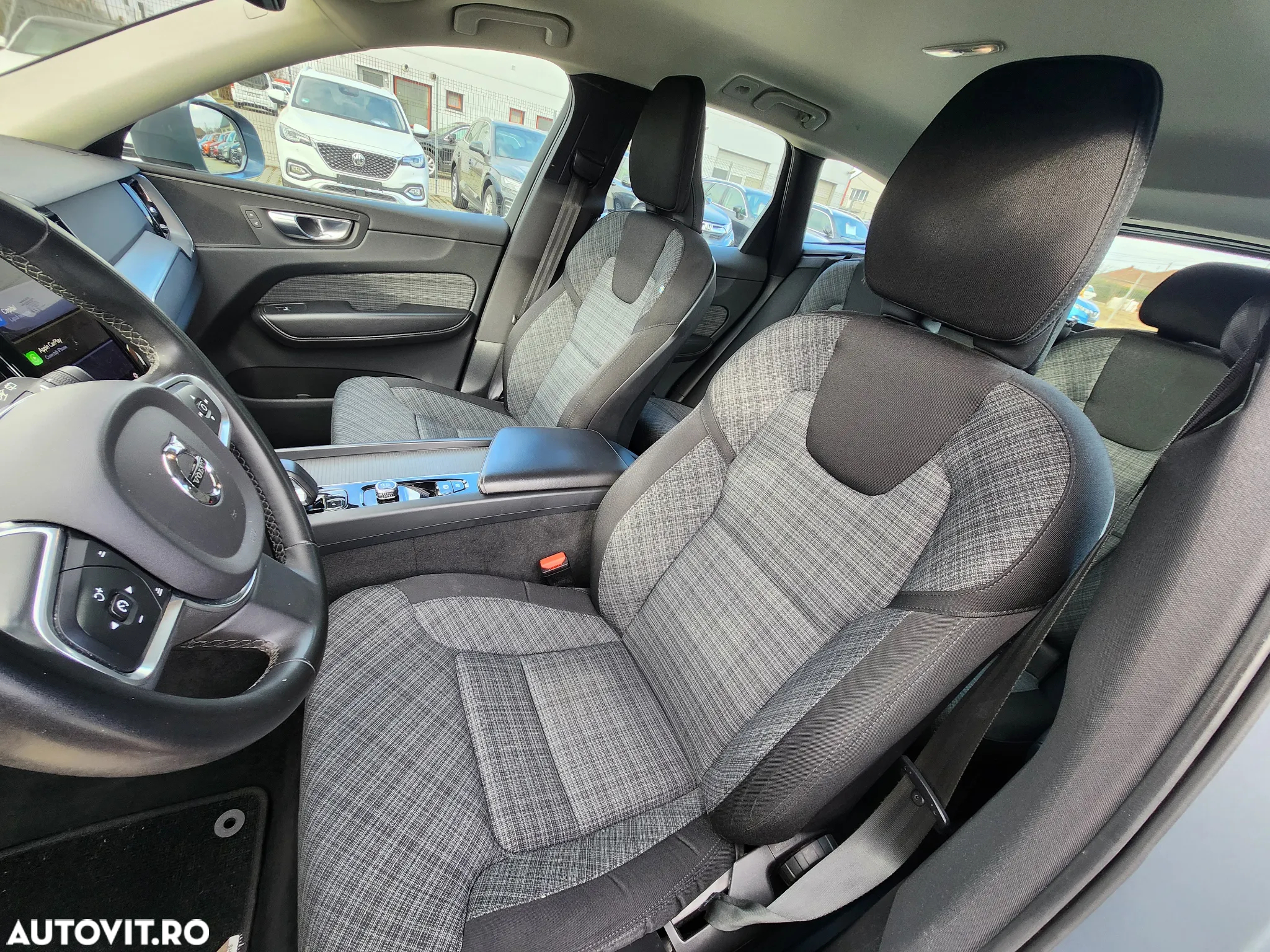 Volvo XC 60 - 8