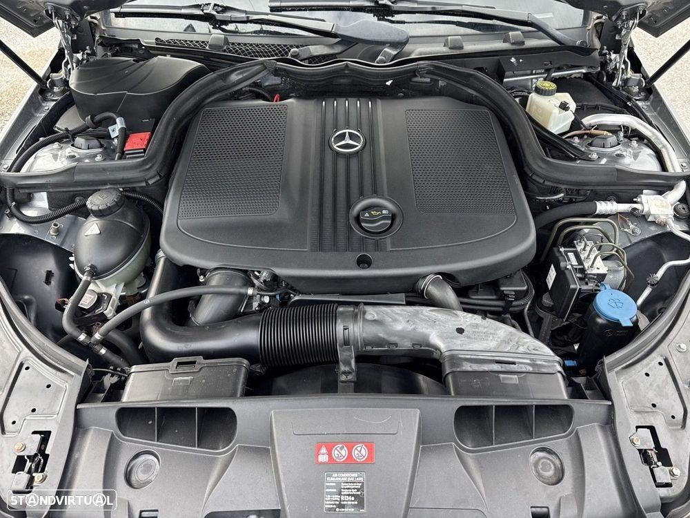 Mercedes-Benz E 220 CDi Avantgarde BlueEfficiency - 15