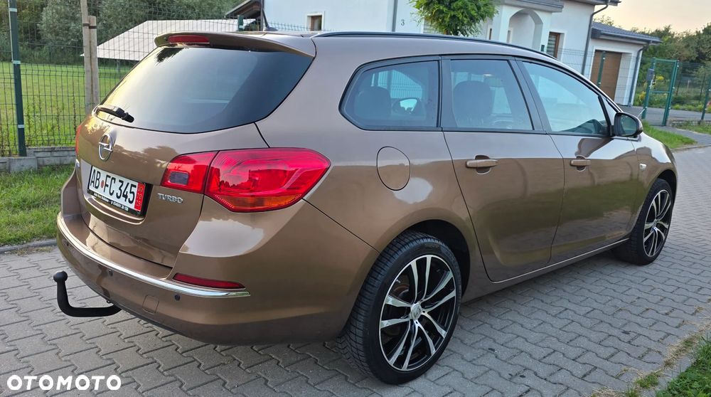 Opel Astra 1.4 Turbo Edition - 9