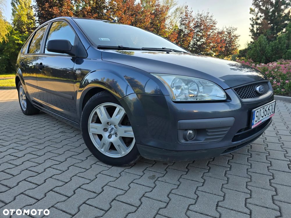 Ford Focus 1.6 Ambiente - 27