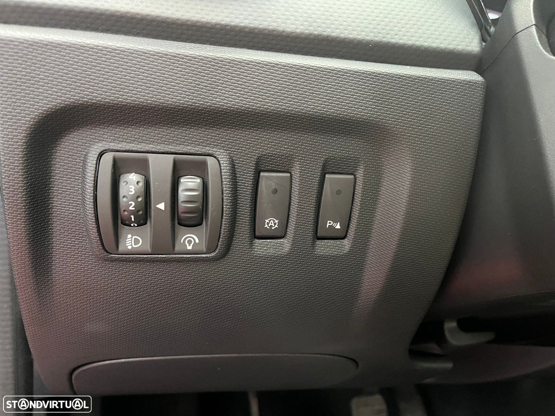 Renault Captur 1.5 dCi Exclusive - 14