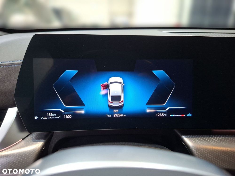 BMW X2 - 16