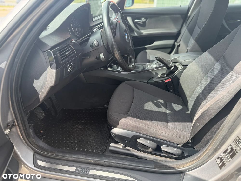BMW Seria 3 - 19