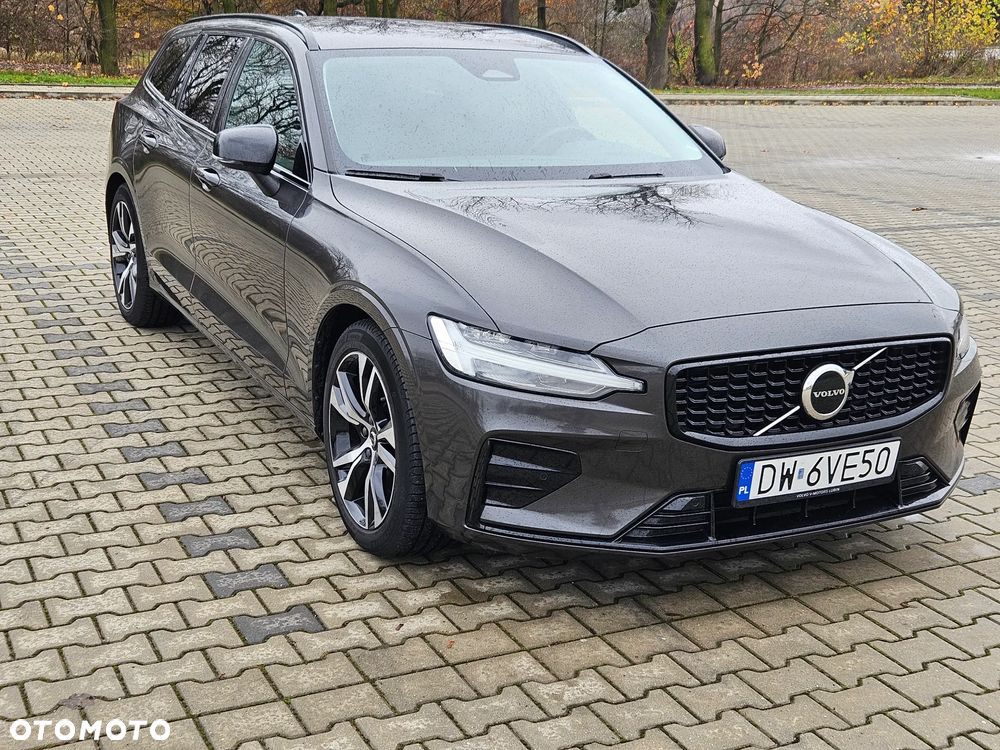 Volvo V60 B4 B Plus Dark - 2