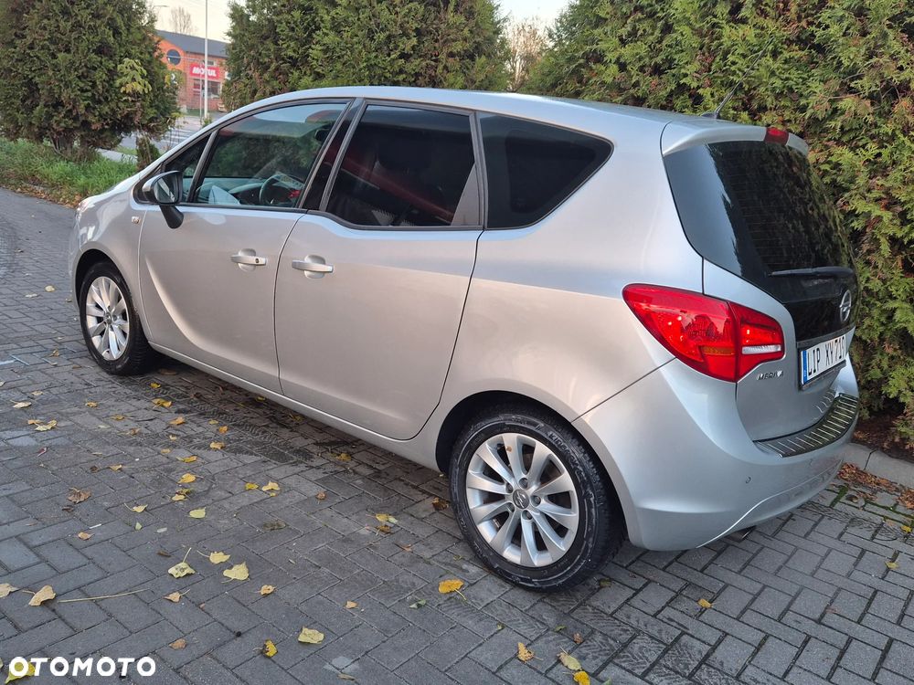 Opel Meriva 1.4 Design Edition - 8