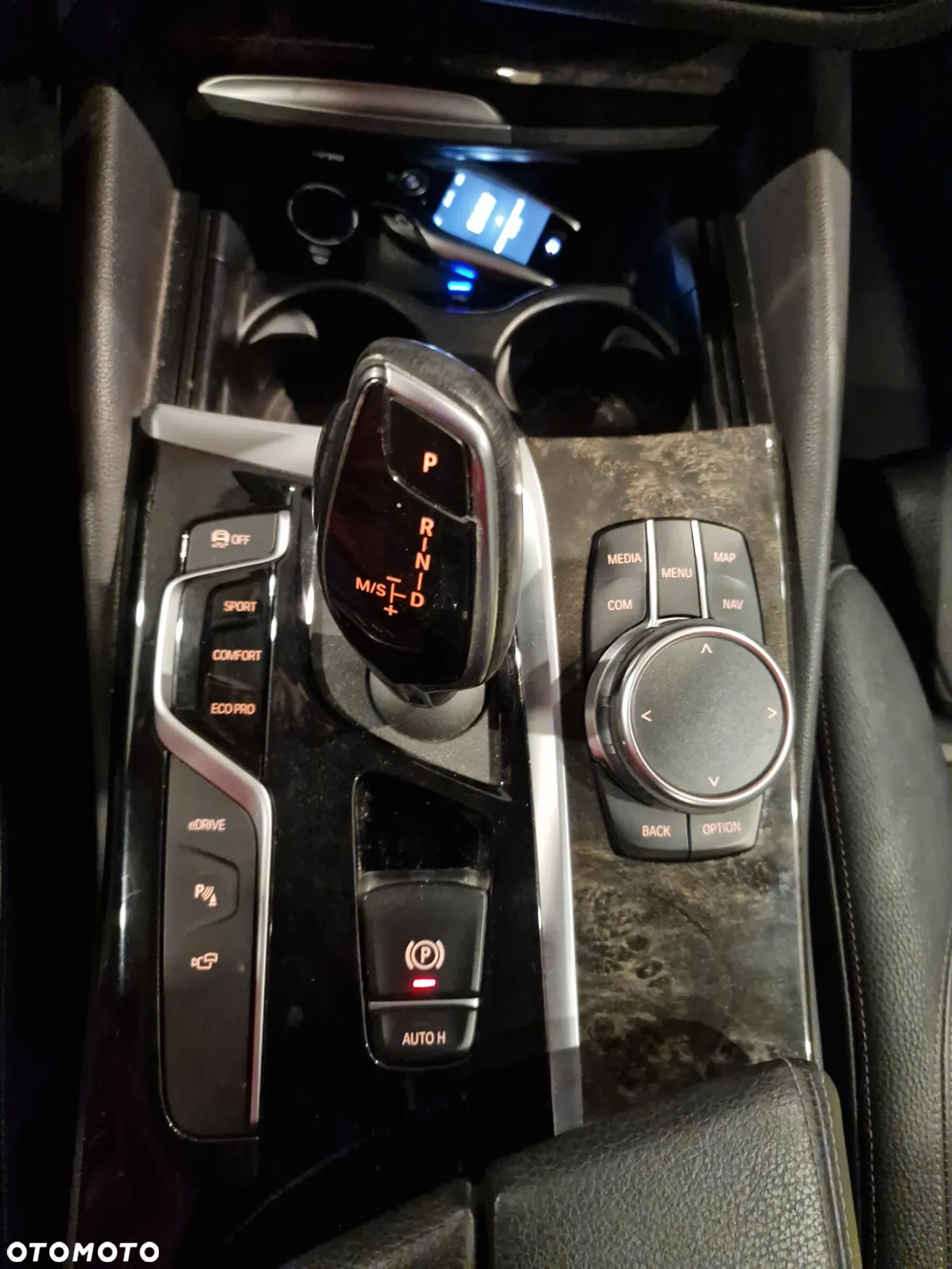 BMW Seria 5 530e iPerformance Luxury Line sport - 10