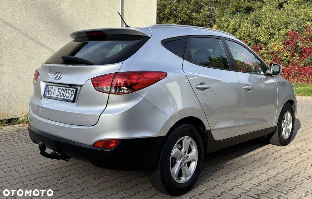Hyundai ix35 1.7 CRDi 2WD UEFA EURO 2012 Edition - 4