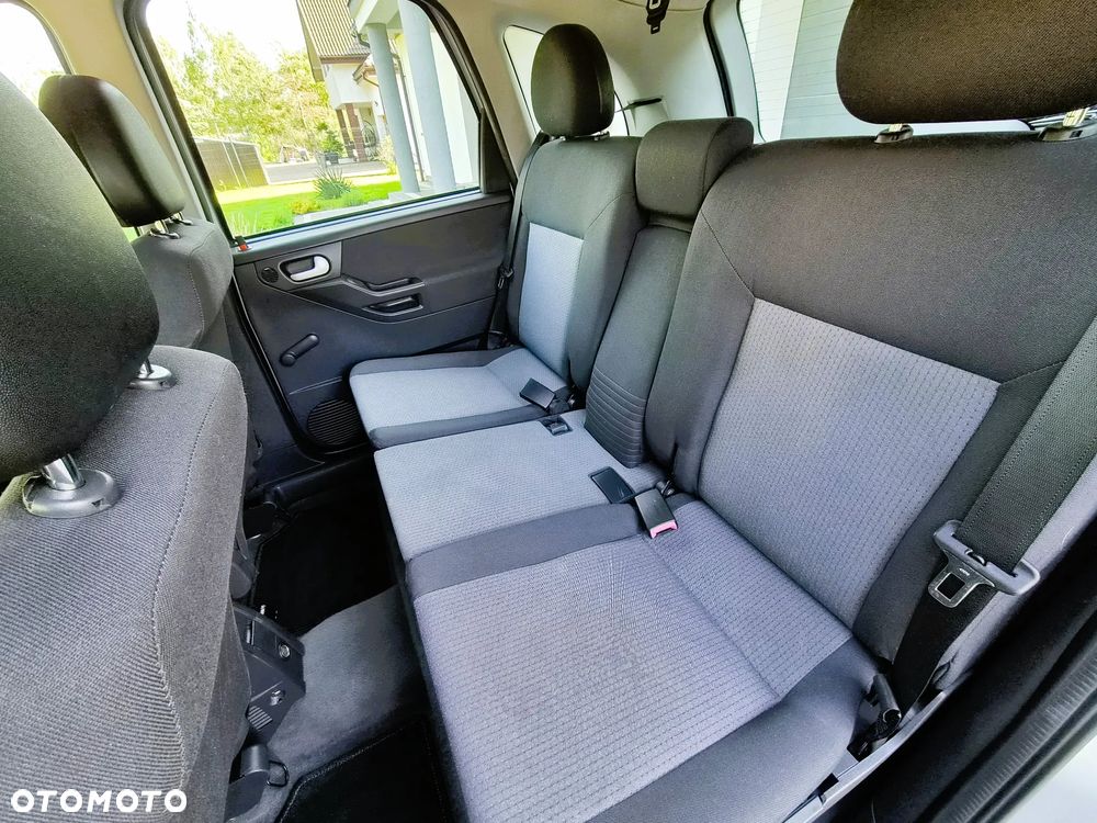 Opel Meriva - 13