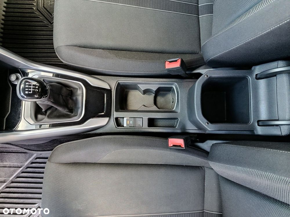 Volkswagen T-Roc 1.5 TSI Life - 29
