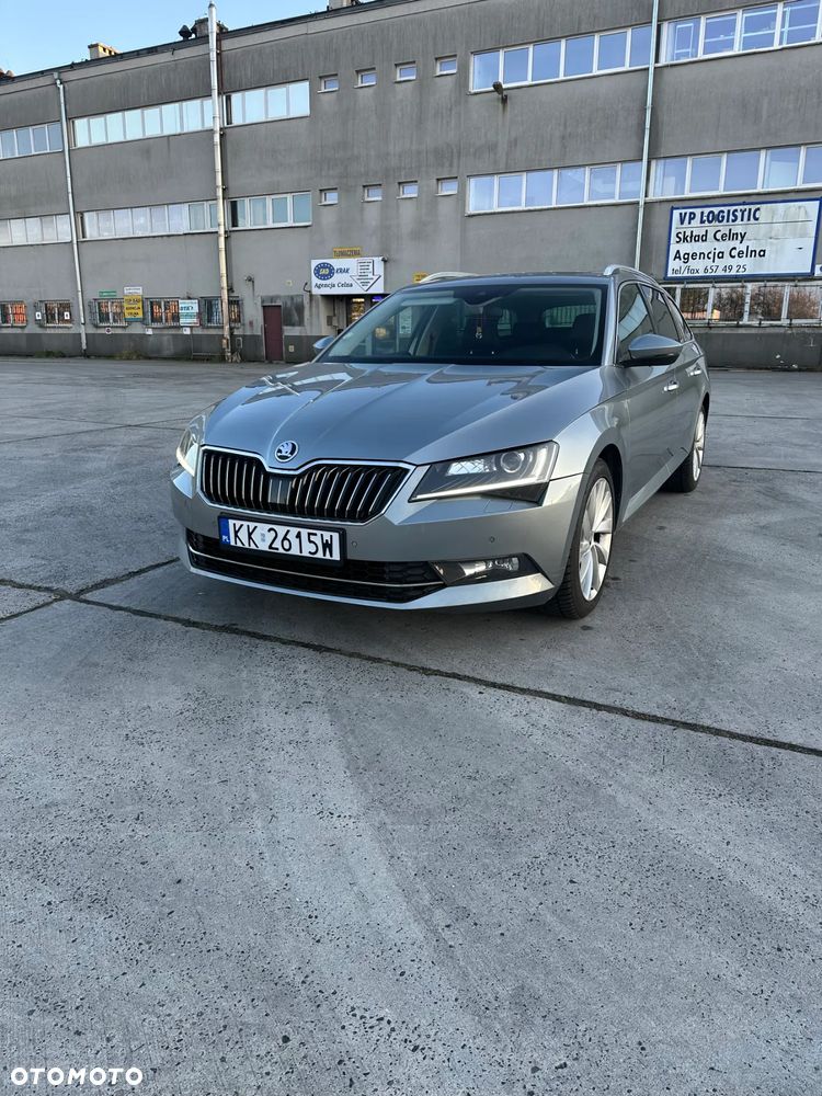 Skoda Superb 2.0 TDI Style DSG7 - 22