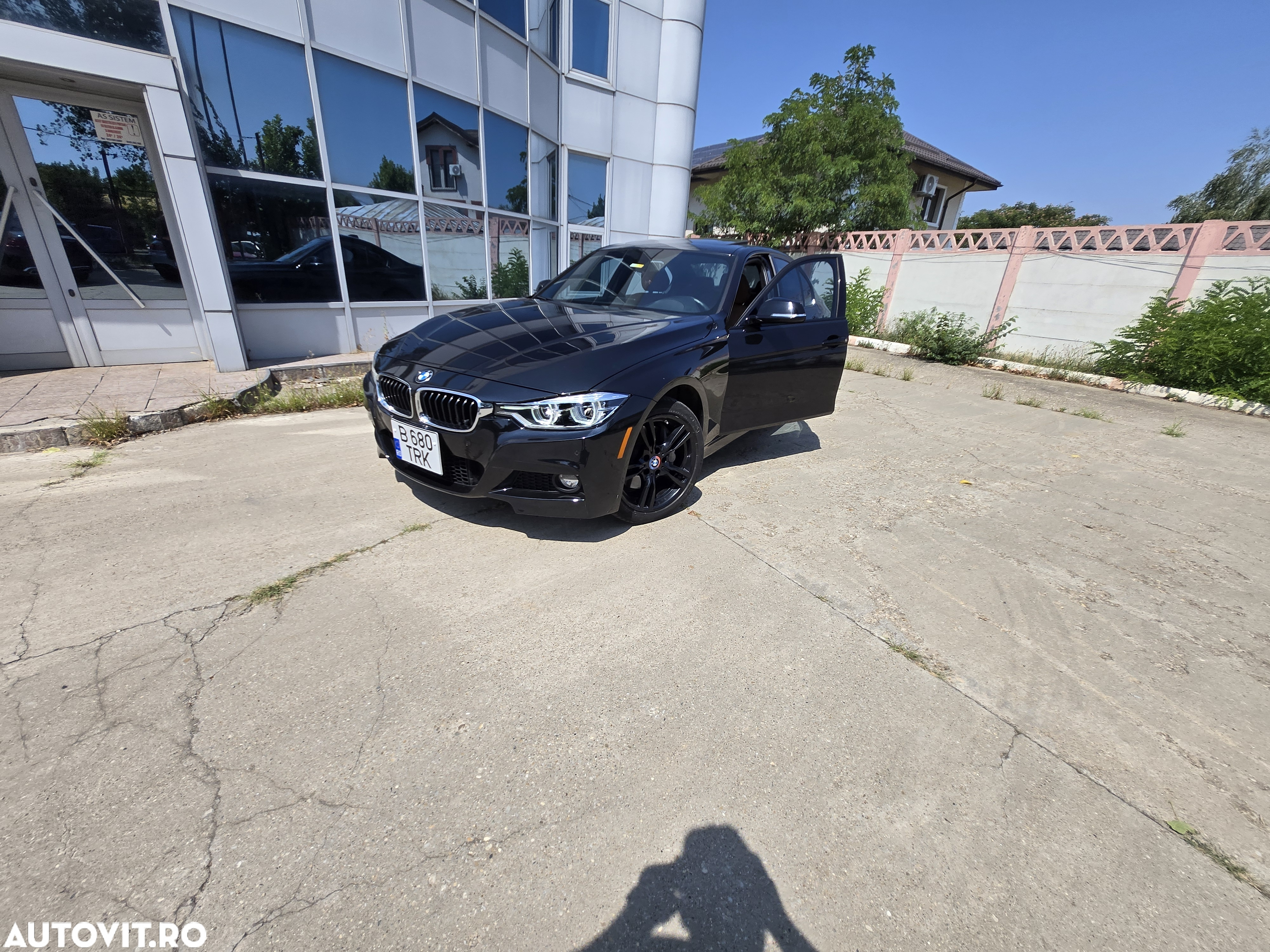 BMW Seria 3 330i xDrive AT M Sport - 19