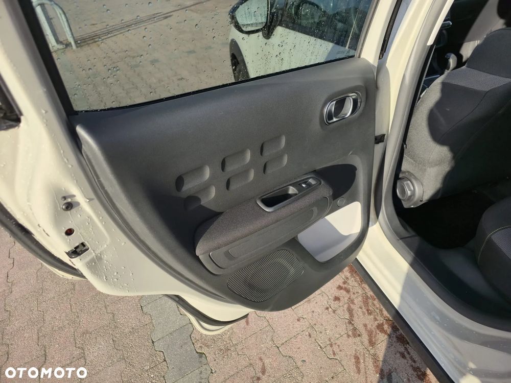 Citroën C3 1.2 PureTech Shine - 8