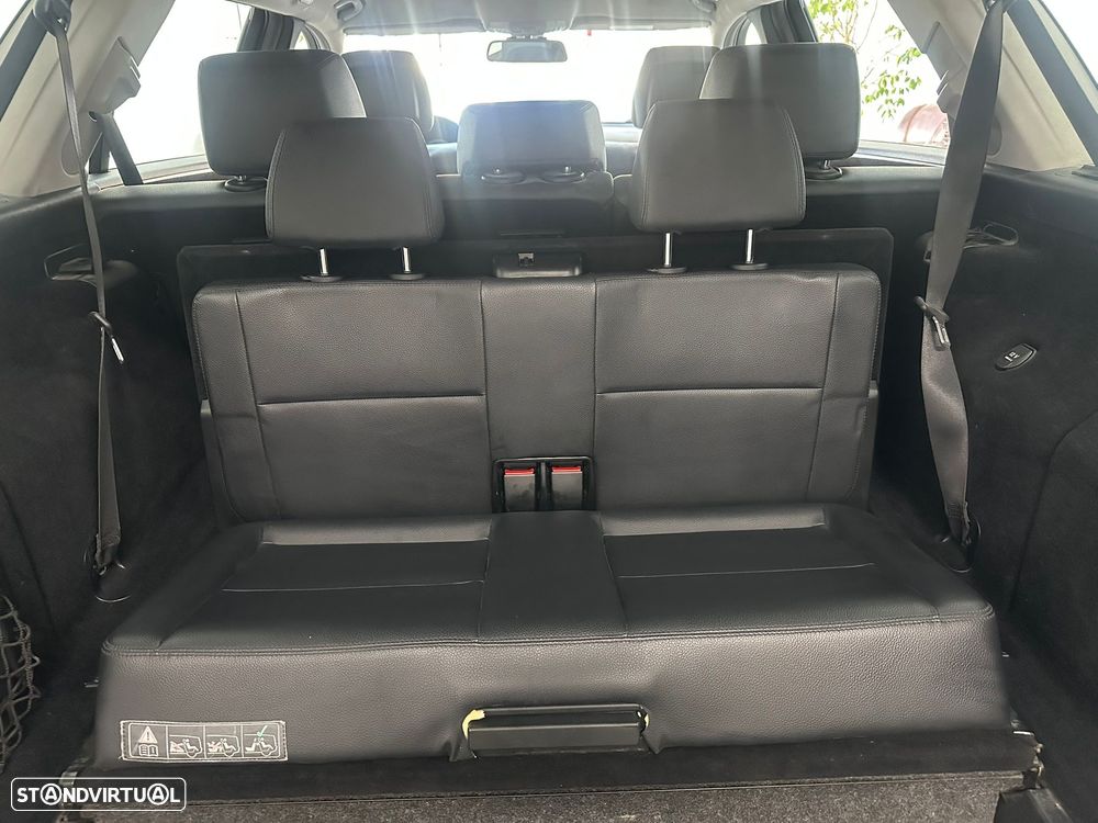 Mercedes-Benz E 220 CDi Classic BlueEfficiency - 33