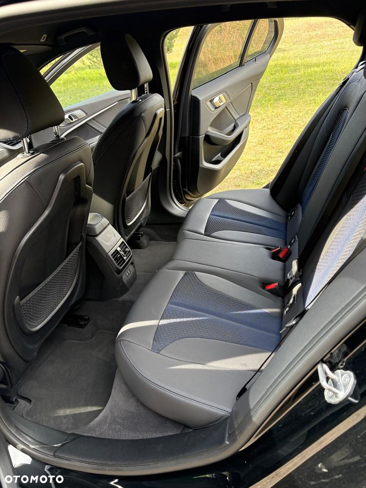 BMW Seria 1 118i M Sport - 4