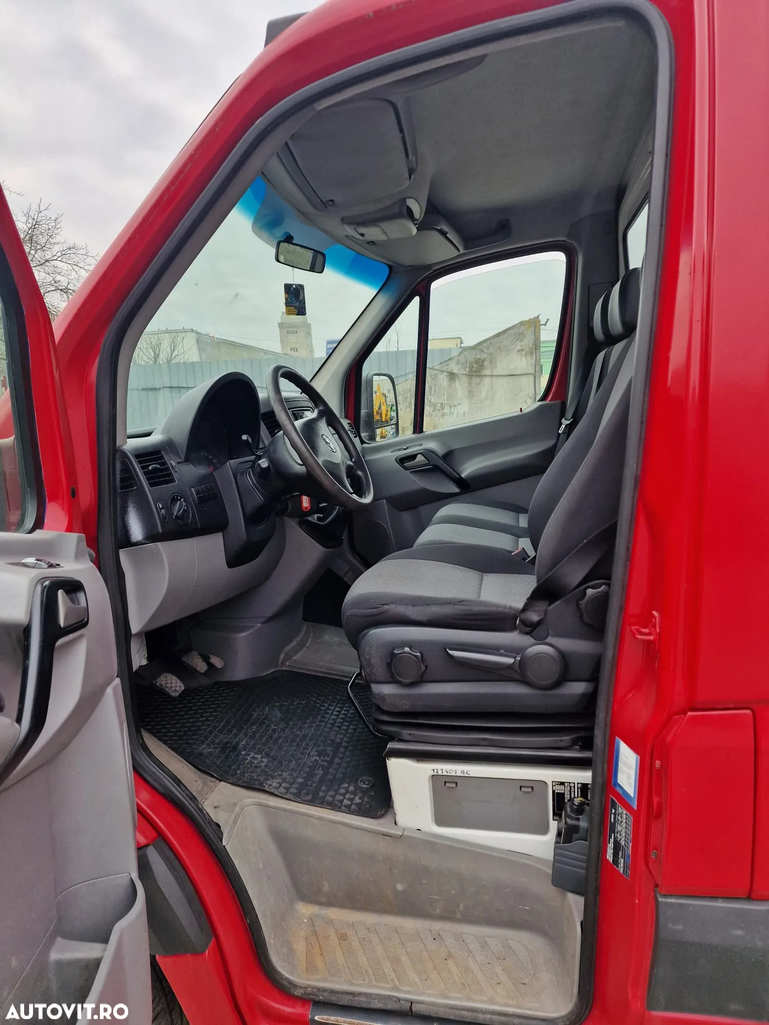 Volkswagen Crafter - 3