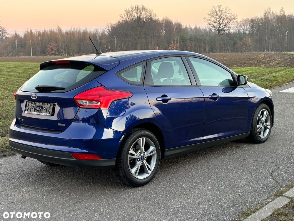 Ford Focus 1.0 EcoBoost Start-Stopp-System ACTIVE STYLE - 2