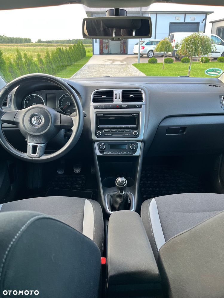 Volkswagen Polo - 7