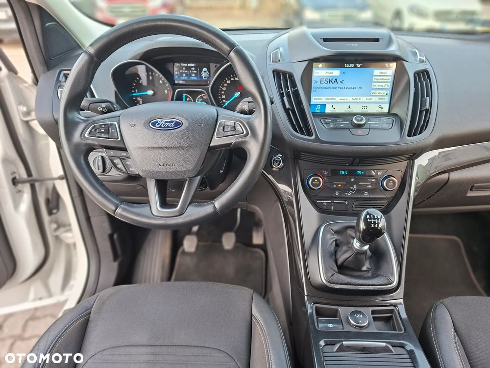 Ford Kuga 2.0 TDCi 4x4 Titanium - 11