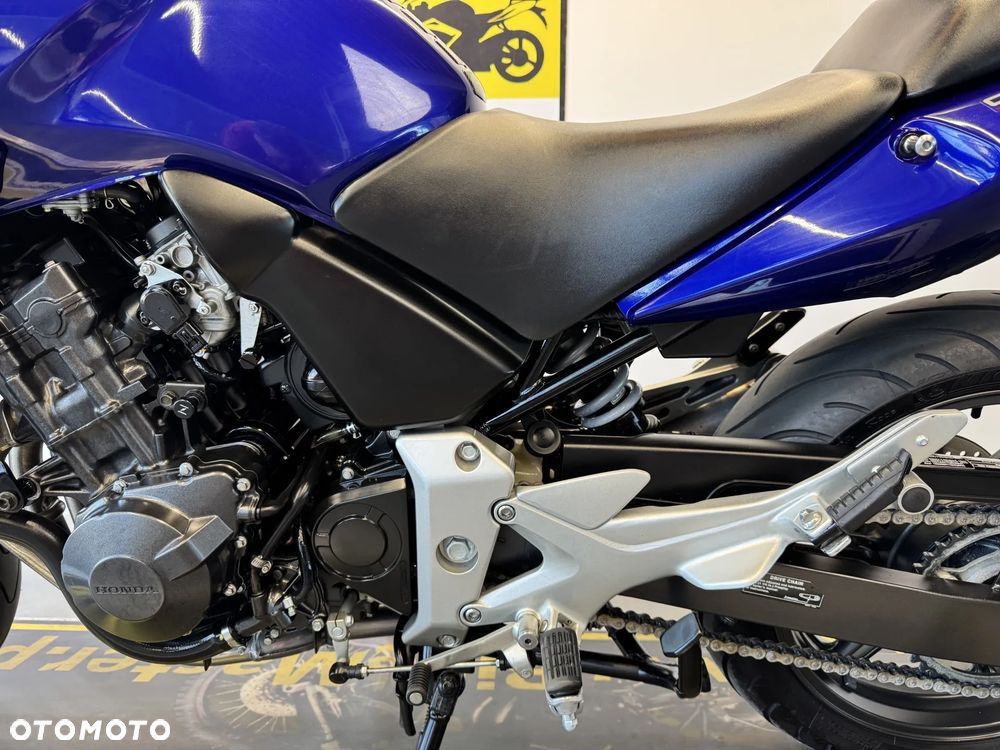 Honda CBF - 24