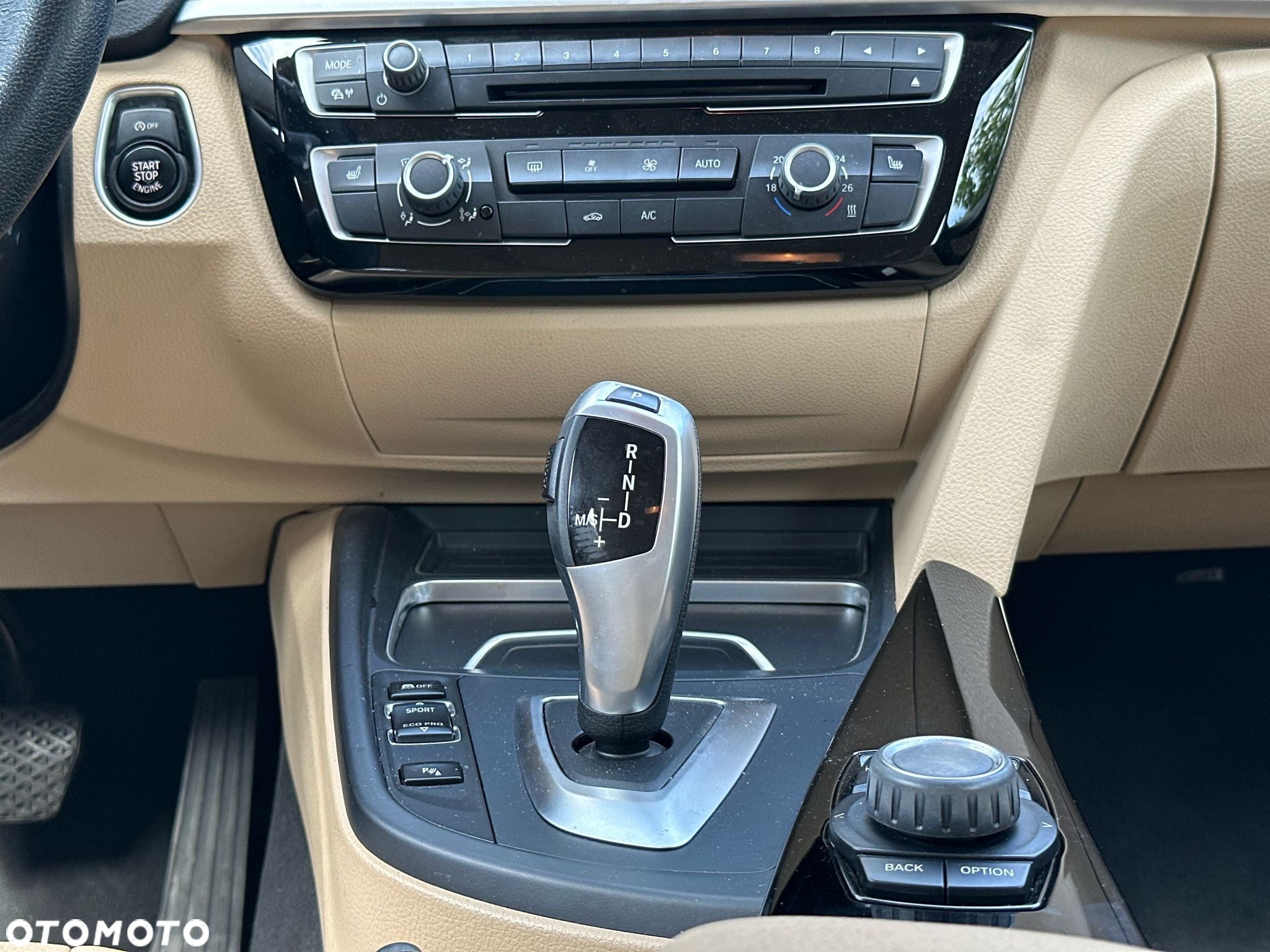 BMW Seria 3 320i GPF Advantage - 18