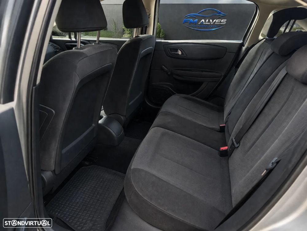 Citroën C4 1.4 16V SX - 11