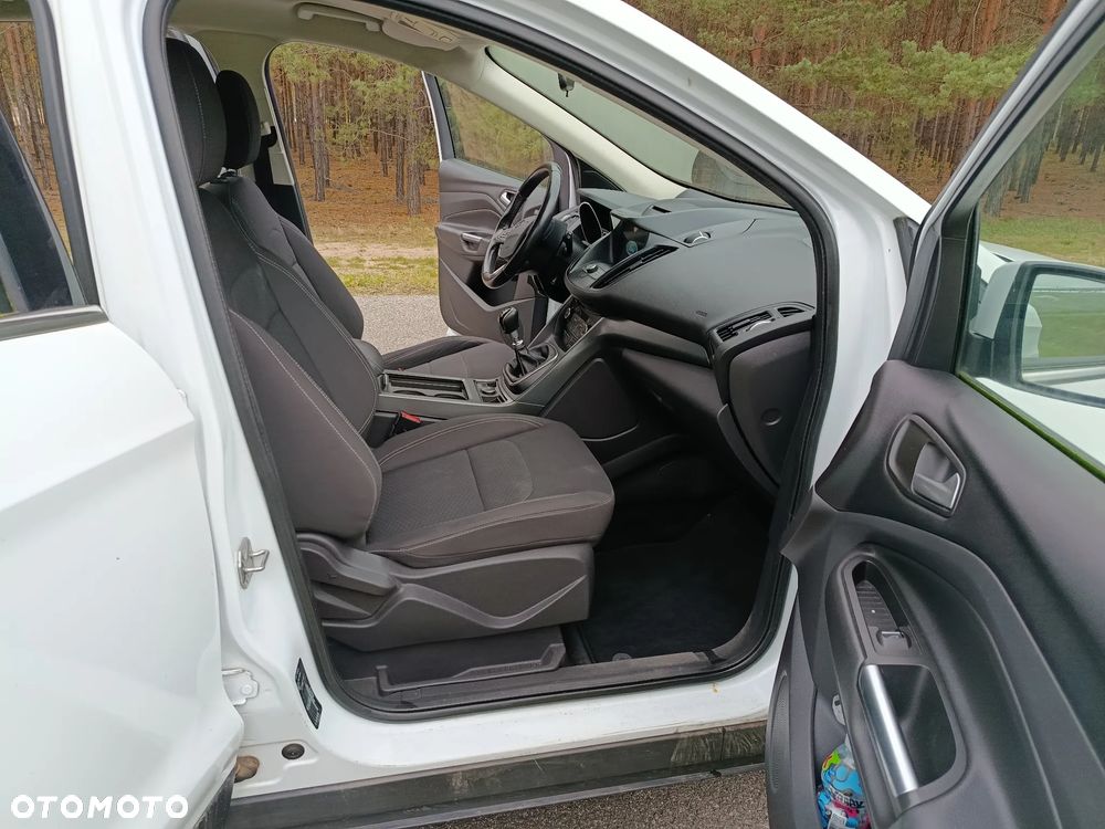 Ford Kuga 1.5 TDCi FWD Edition - 9