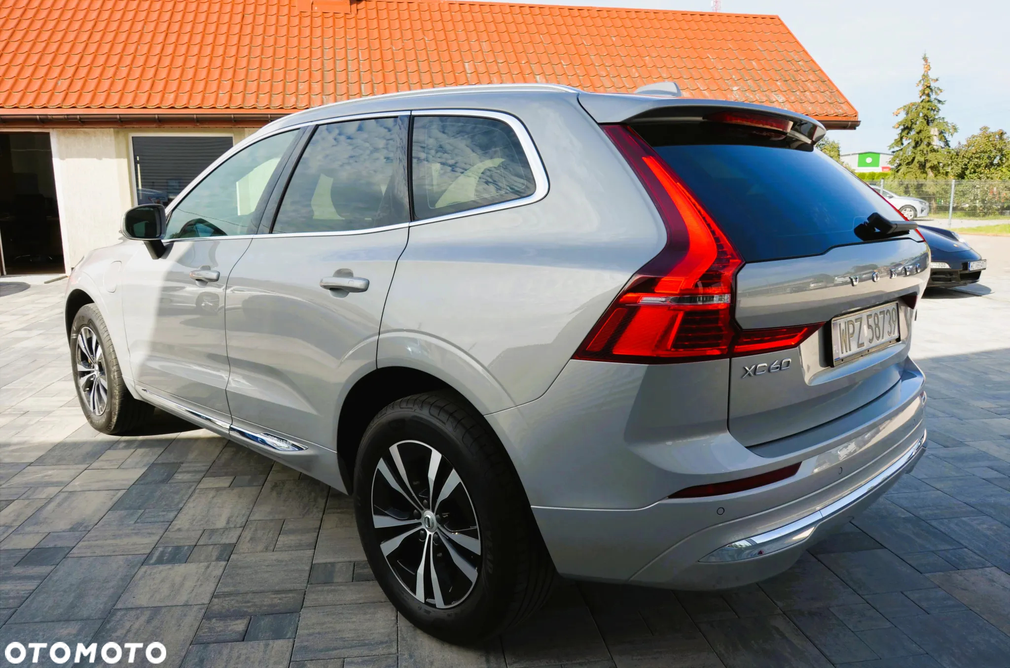 Volvo XC 60 T6 AWD Recharge Geartronic Inscription Expression - 10