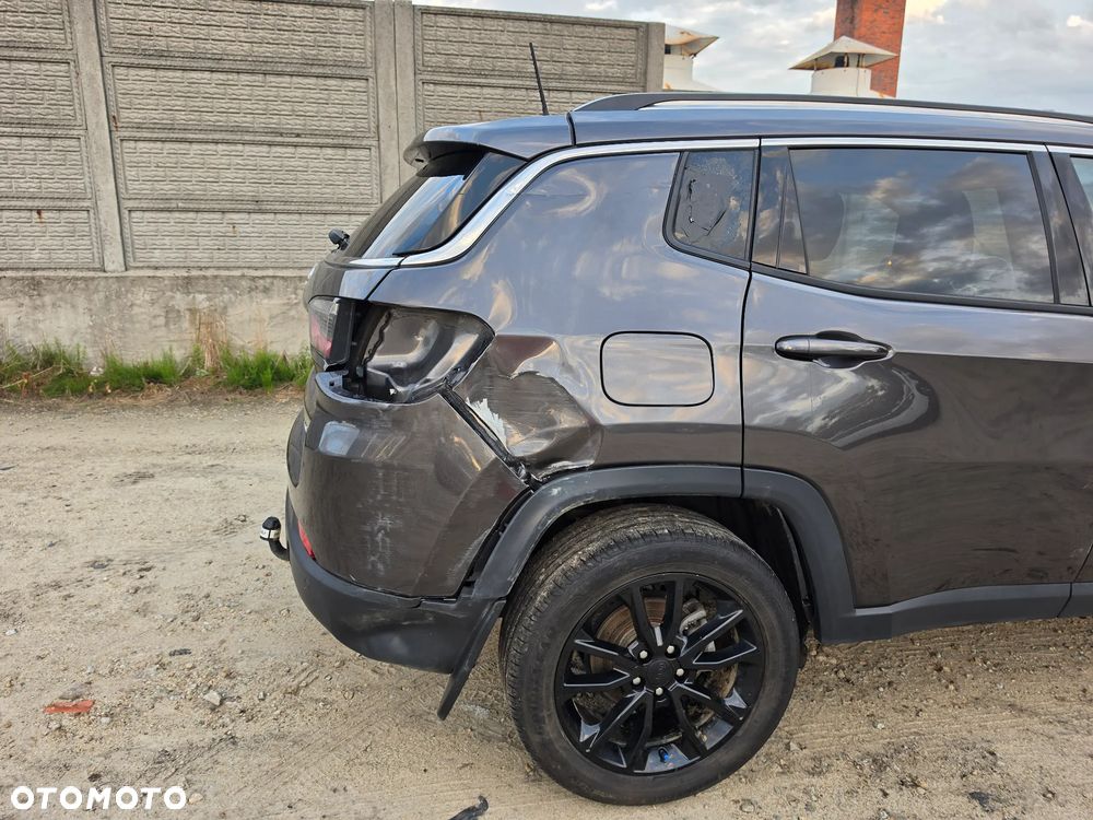 Jeep Compass 2.0 MultiJet Active Drive Automatik Limited - 33