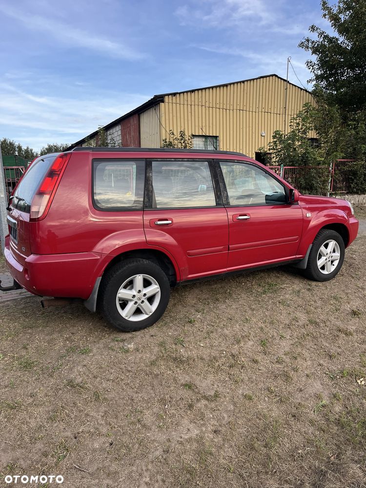 Nissan X-Trail - 2