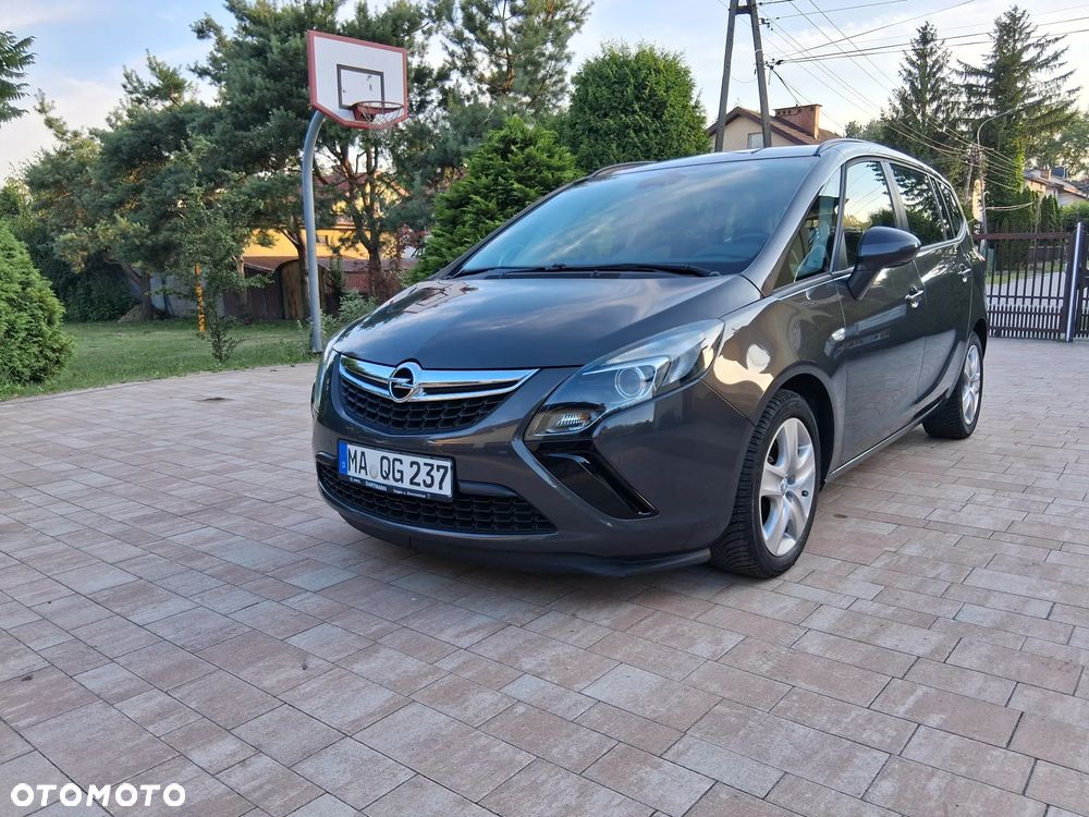 Opel Zafira Tourer 1.4 Turbo Edition - 25